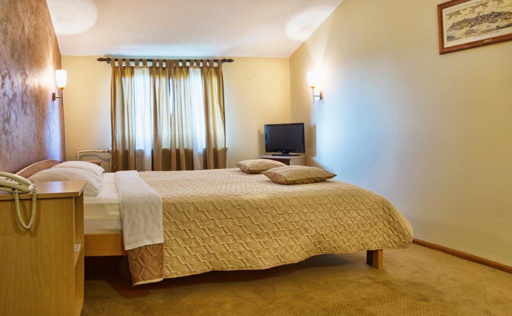 Konak Vukasinovic Hotel Belgrade Bilik gambar